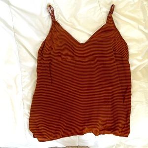 Acacia tank size S